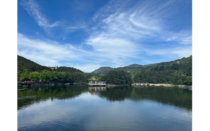 庐山四日行，共筑团队魂